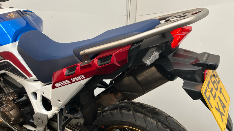 Honda Africa Twin CRF1000D2J4ED (18MY)